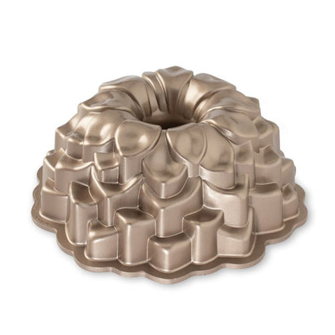 Nordic Ware bakvorm Blossom Bundt