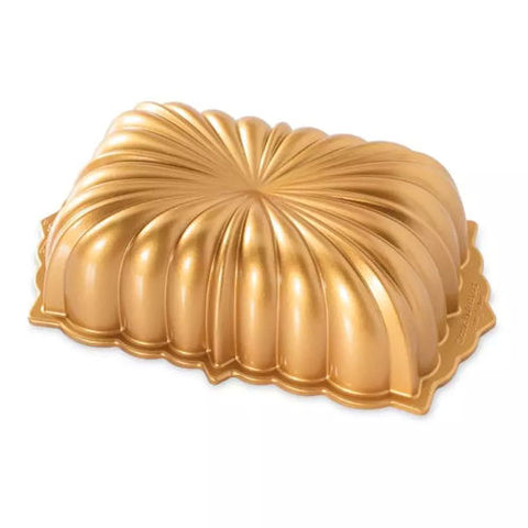Nordic Ware bakvorm Fluted loaf pan