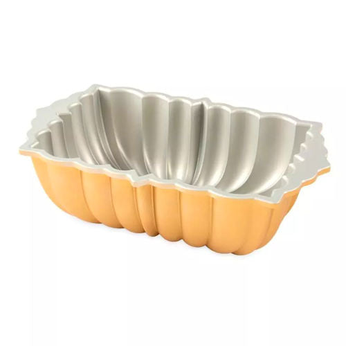 Nordic Ware bakvorm Fluted loaf pan