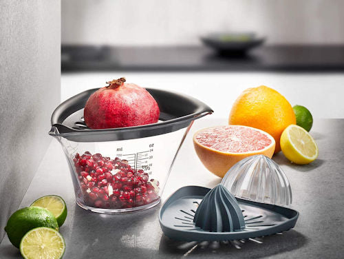 Granaatappel ontpitter met citruspers Fruti